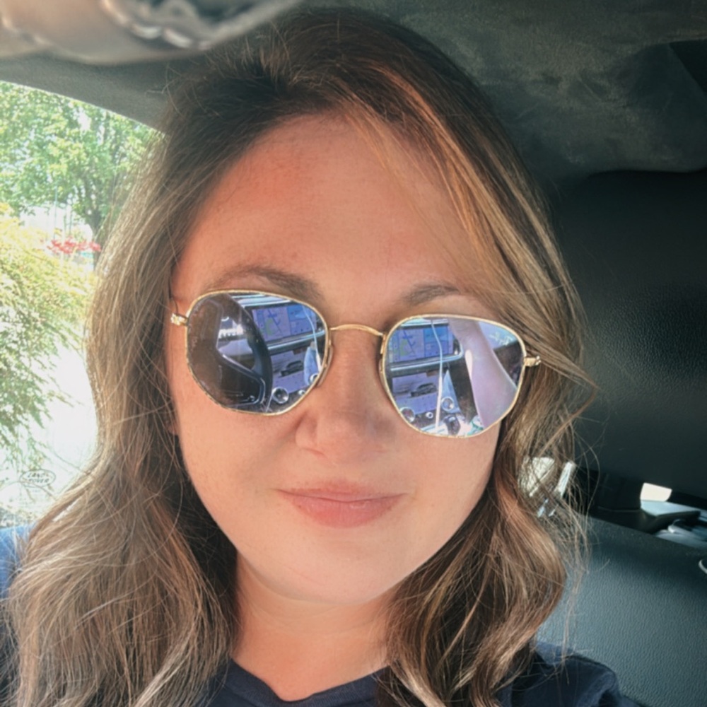 Meet your Posher, Jessica